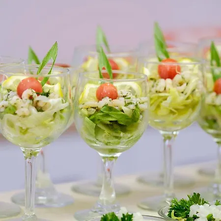 Garden Nevis Отель 3*