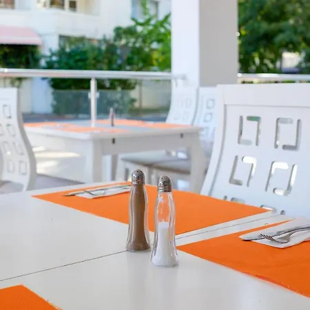 Отель Garden Nevis