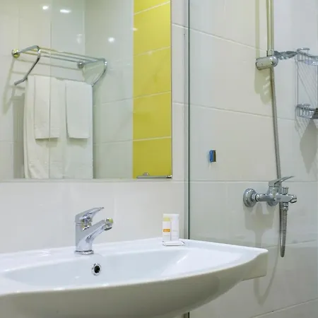 Garden Nevis Napospart