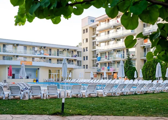 Garden Nevis Hotell Slăntjev Brjag