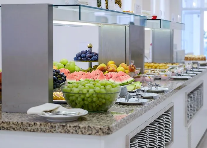 Garden Nevis ساني بيتش