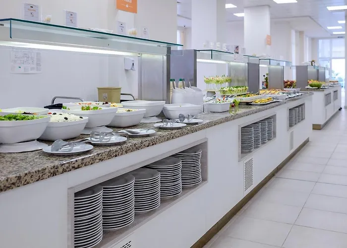 Hotell Garden Nevis Slăntjev Brjag