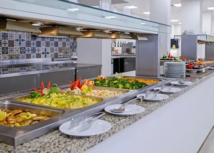 Hotell Garden Nevis 3*