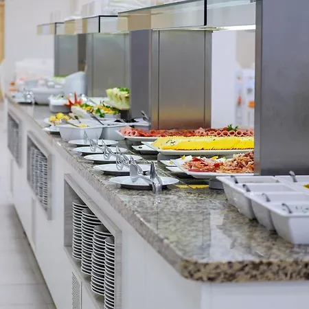 Garden Nevis 3* サニービーチ